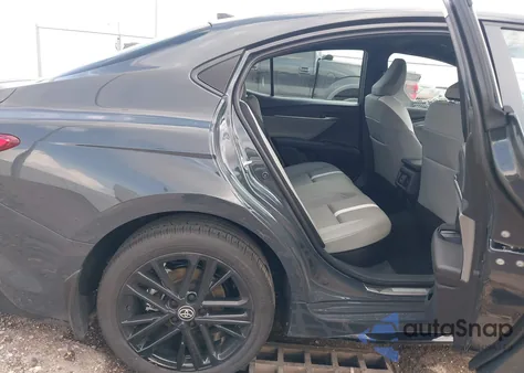 2026 Toyota Camry Se z USA, uszkodzony, nr VIN 4T1DAACK1TU670909